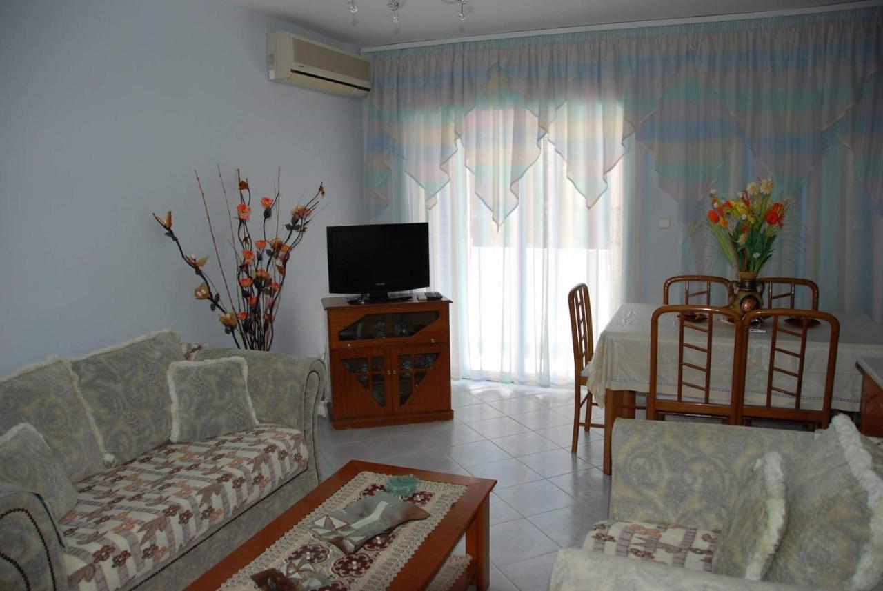 The Hill Apartment Саранде Екстериор снимка
