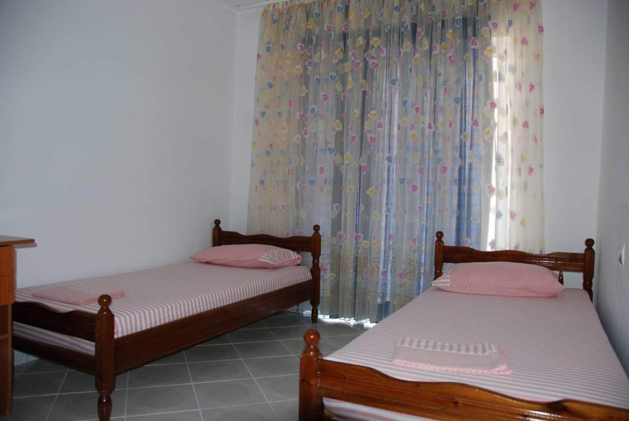 The Hill Apartment Саранде Екстериор снимка