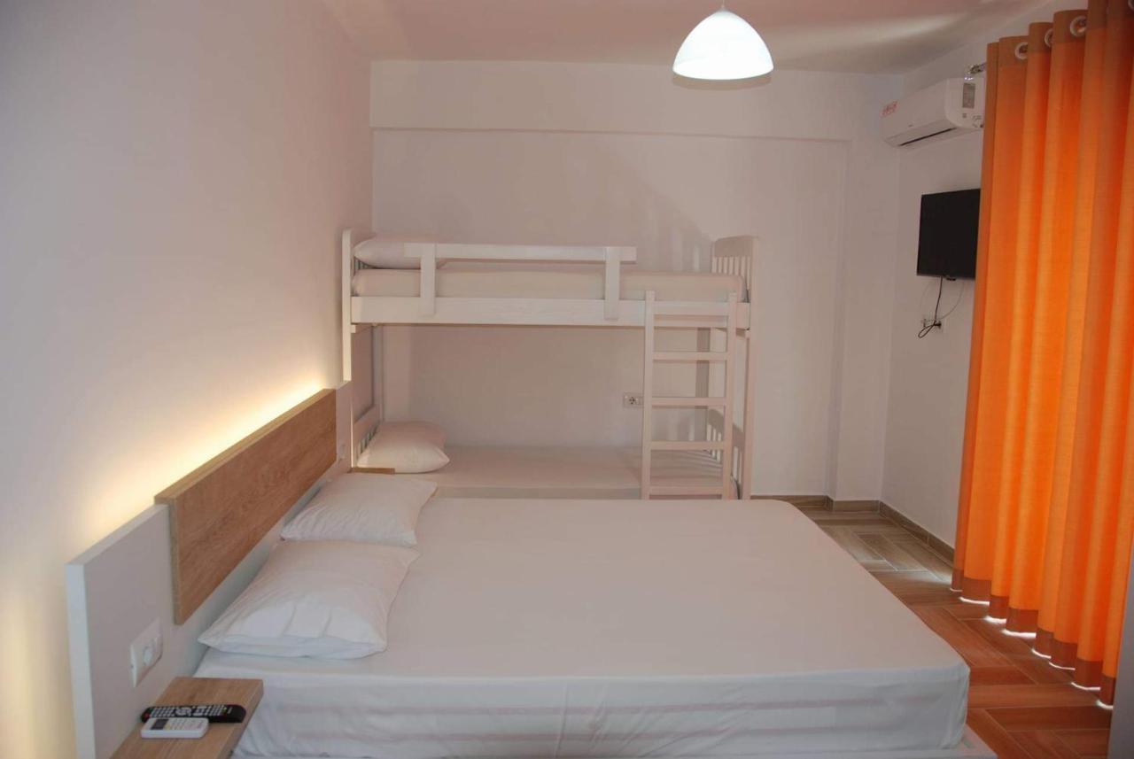 The Hill Apartment Саранде Екстериор снимка